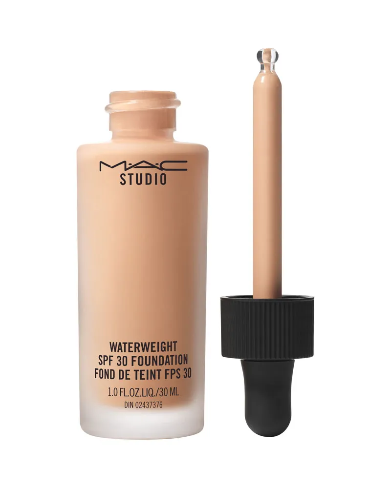 MAC Jeans Foundation Studio Waterweight SPF 30/PA++ Foundation NW22 (1.253,70€/1l Nw22