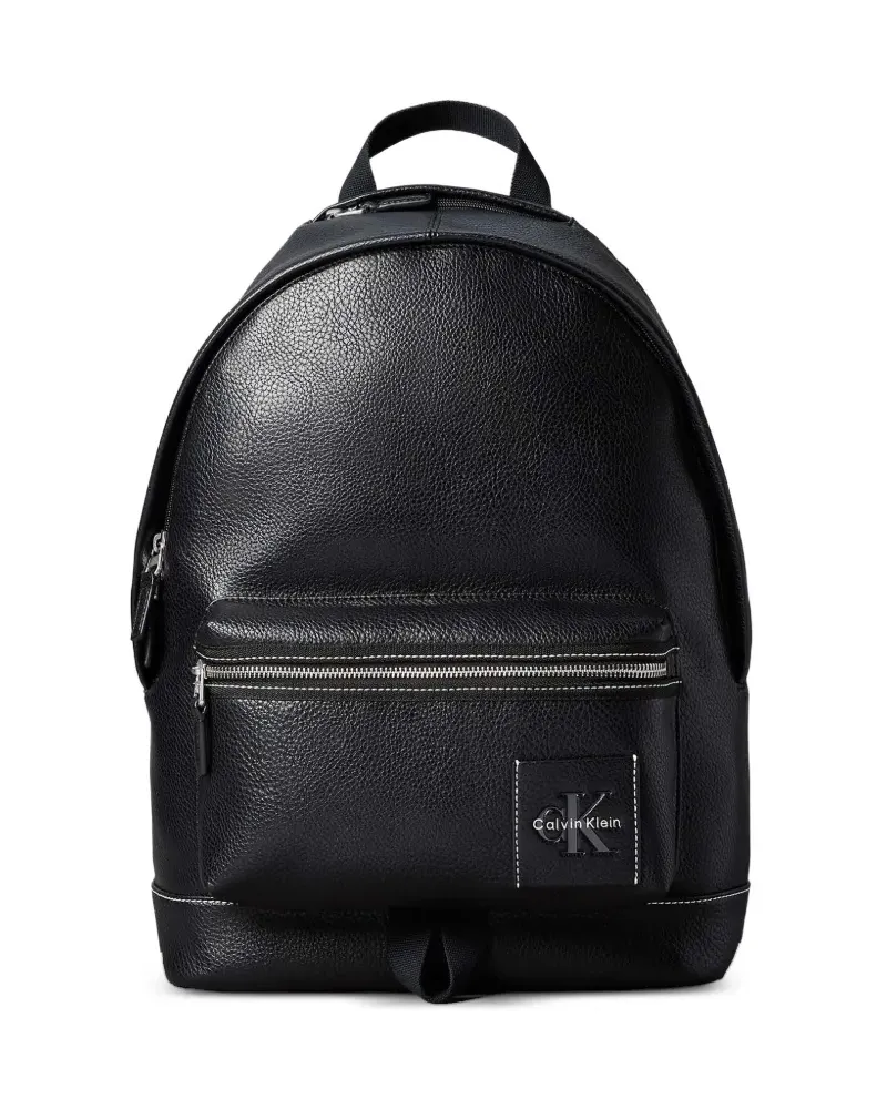 Calvin Klein logo-patch pebbled backpack - Schwarz Schwarz