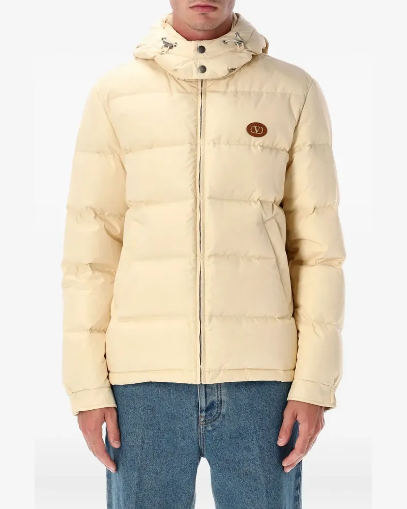 Valentino Garavani logo-patch padded jacket - Nude Nude