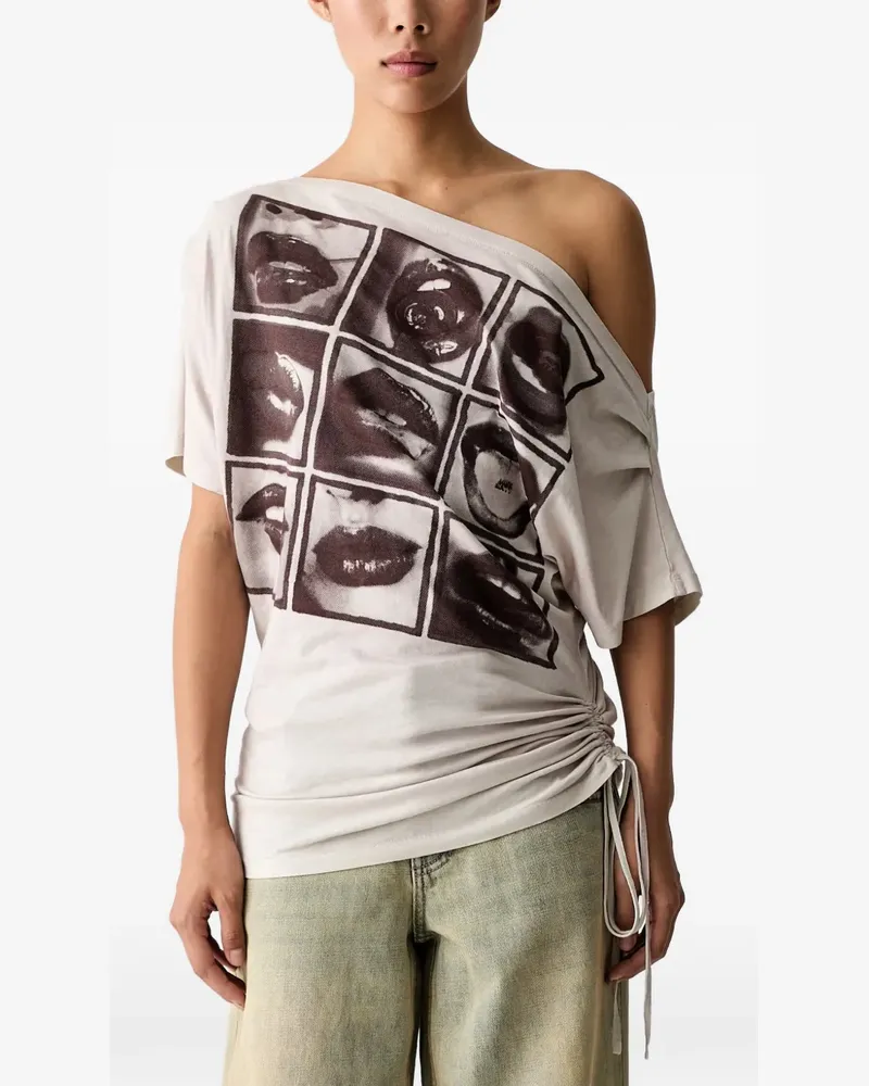 Miss Sixty graphic-print off-shoulder T-shirt - Nude Nude