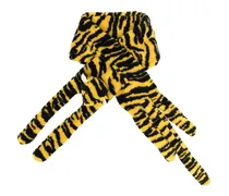 Schal aus Faux Fur im Tigerdesign