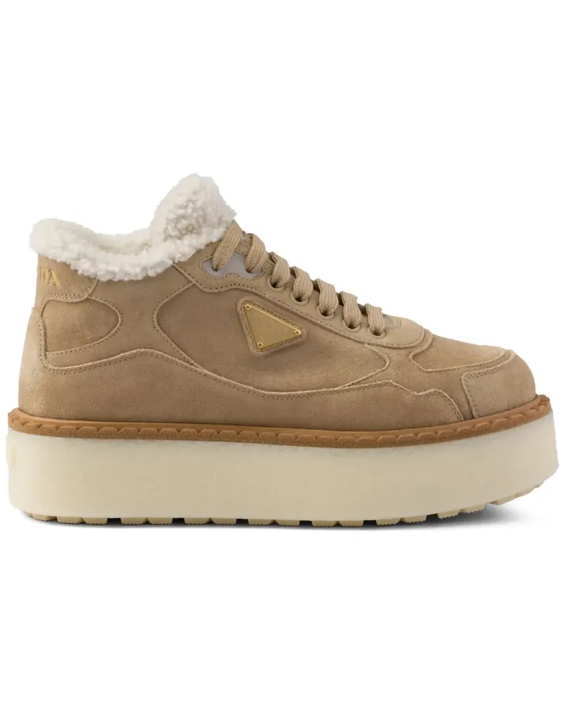 Prada Sneakers aus Wildleder - Nude Nude