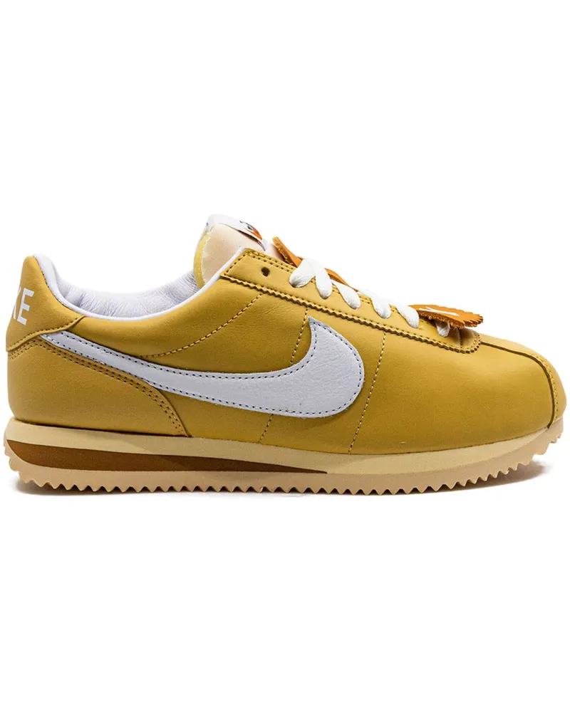 Nike Cortez 23 SE 23 Wheat Gold Sneakers Gold