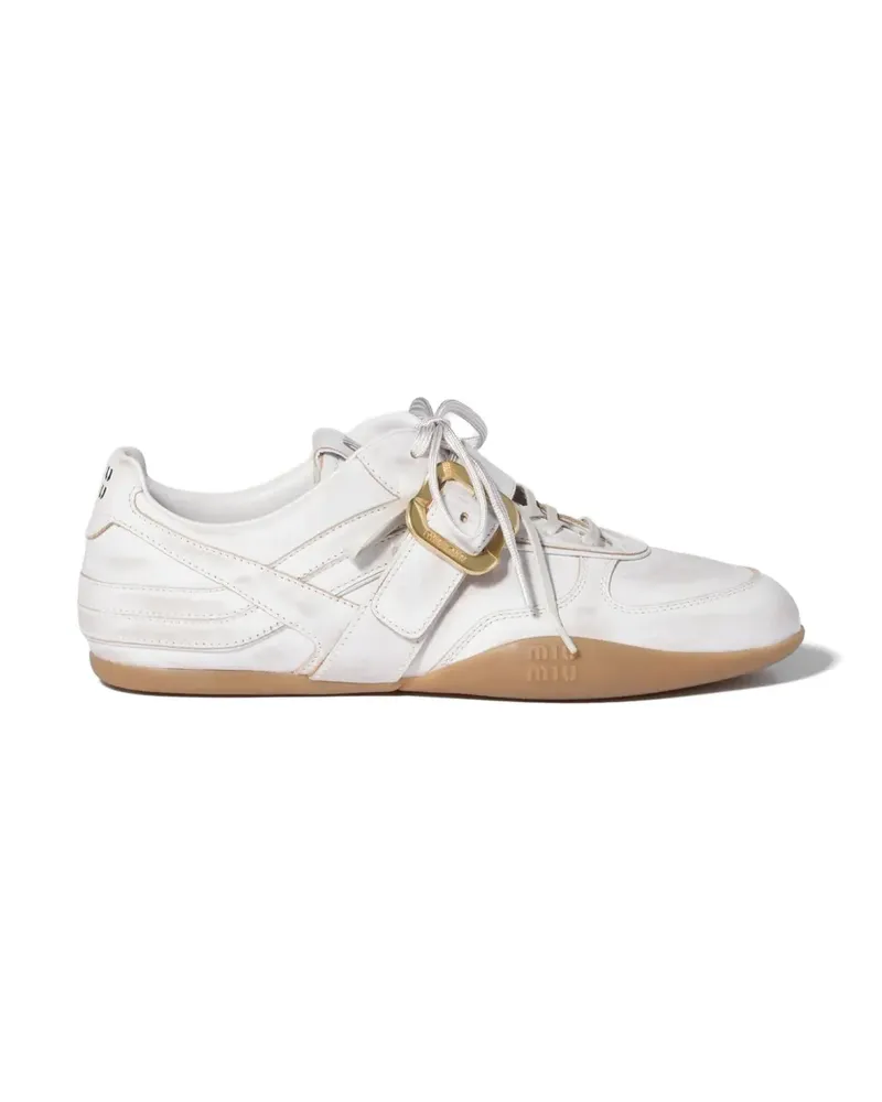 Miu Miu buckle-detail distressed-effect low-top sneakers - Nude Nude