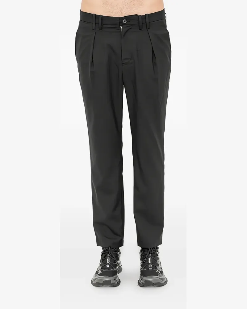 The Viridi-anne pleated tapered trousers - Schwarz Schwarz