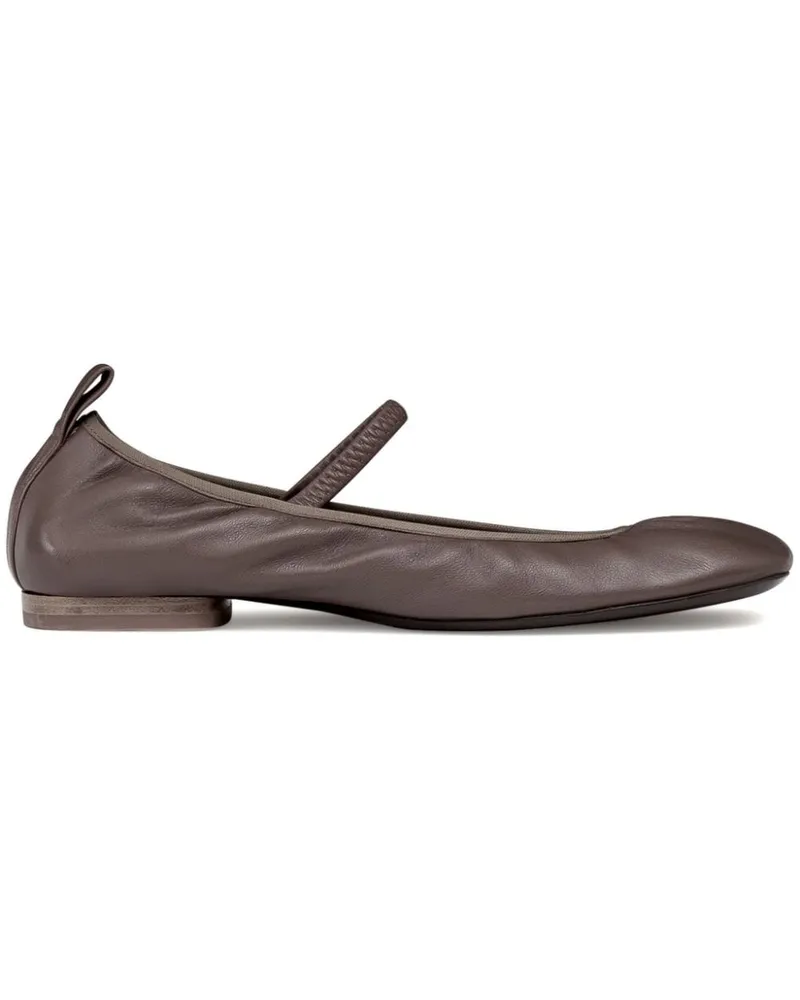 Christophe Lemaire Ballerinas mit eckiger Kappe Braun