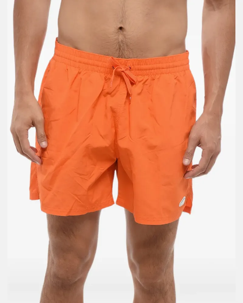 Nike Kordelzug-Badeshorts mit Sneaker-Patch - Orange Orange