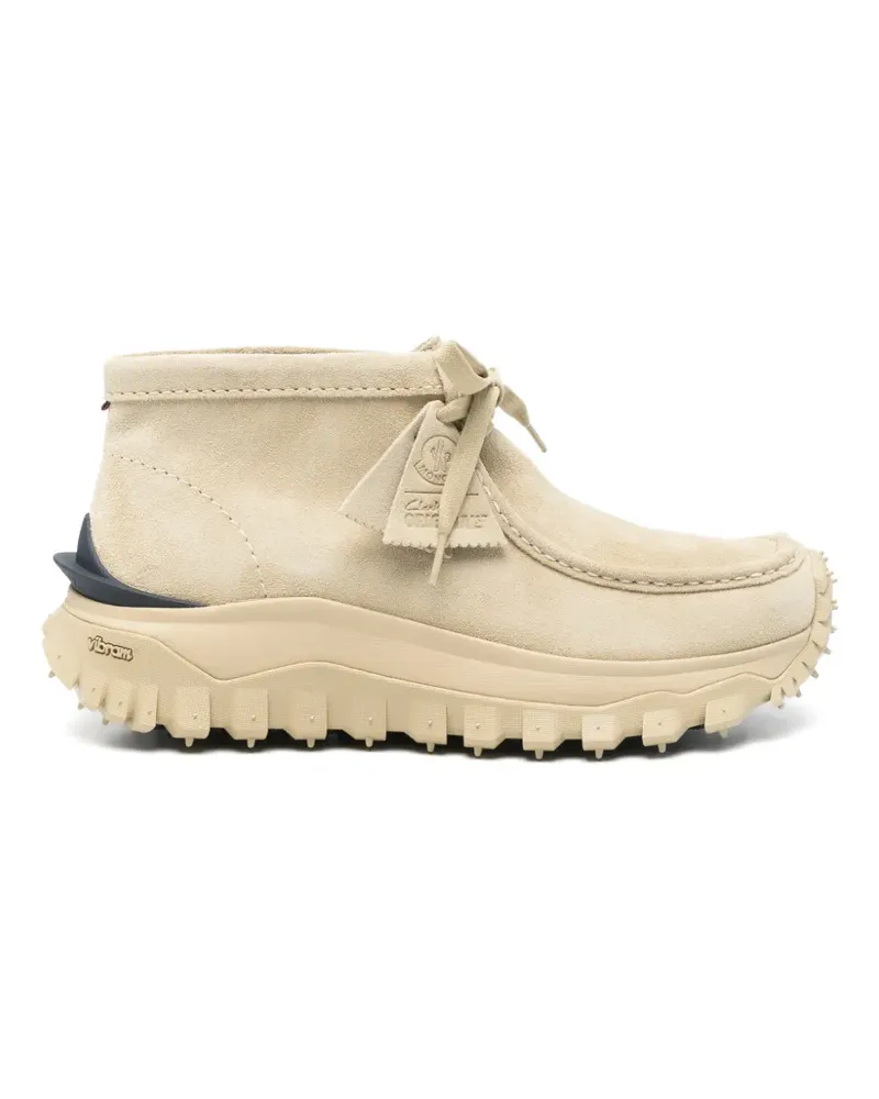 Moncler x Clarks Originals Stiefel aus Wildleder - Nude Nude