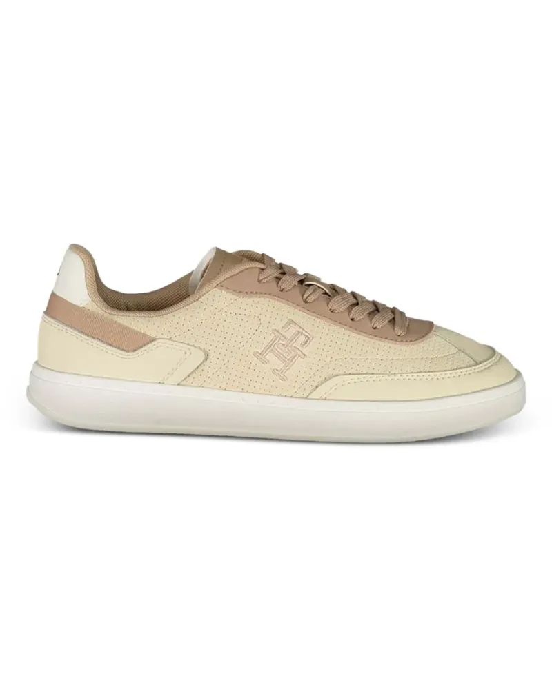 Tommy Hilfiger perforated logo-embroidered sneakers - Nude Nude