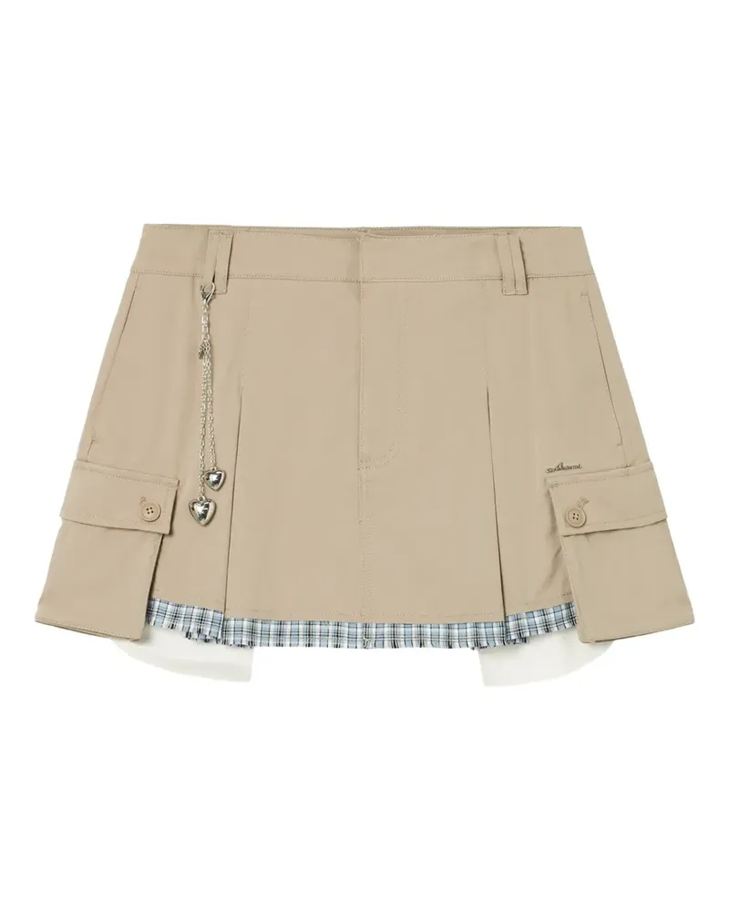 Musium Div. heart-charm pocket shorts - Nude Nude