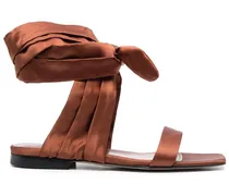Sandalen mit Knöchelband