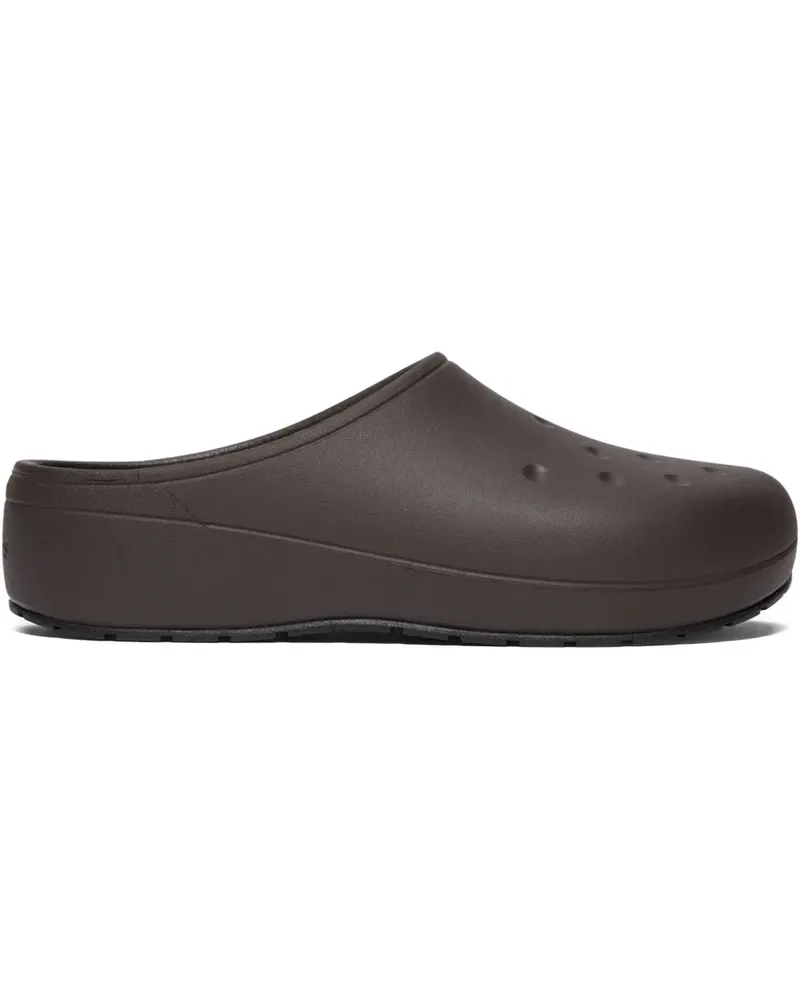 Crocs Classic Quiet "Espresso" Clogs - Braun Braun