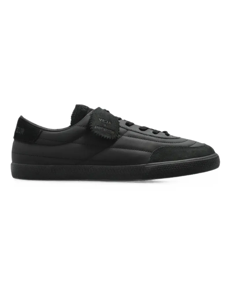 VEJA Sneakers mit Steppung - Schwarz Schwarz