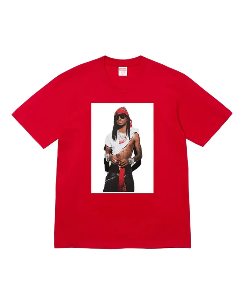 Supreme Being Stadium Playboi Carti "Red" T-shirt - Rot Rot