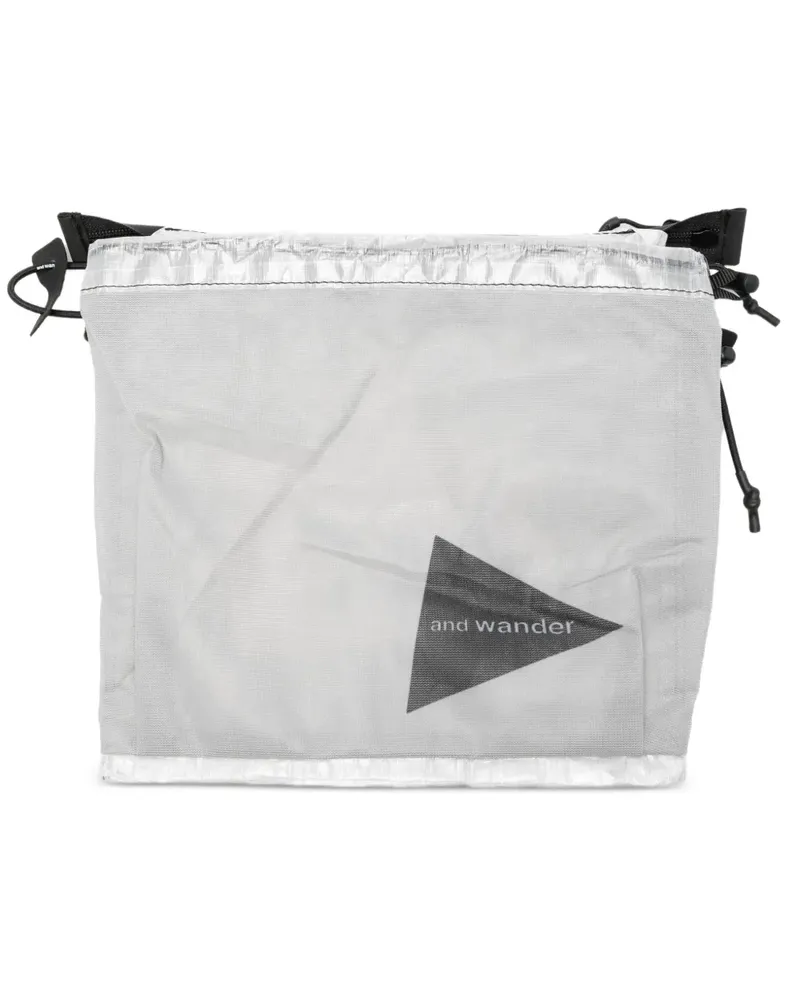 and wander logo-print shoulder bag - Silber Silber