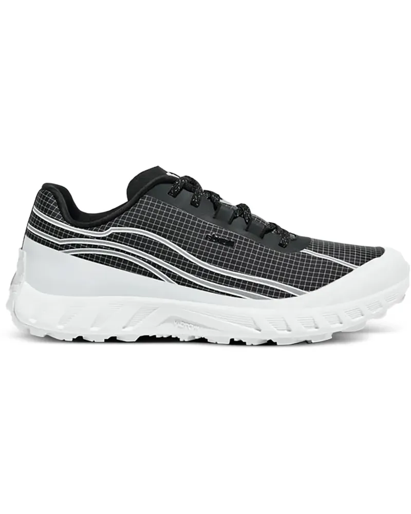 Norda 002 "Summit Black" Sneakers - Schwarz Schwarz