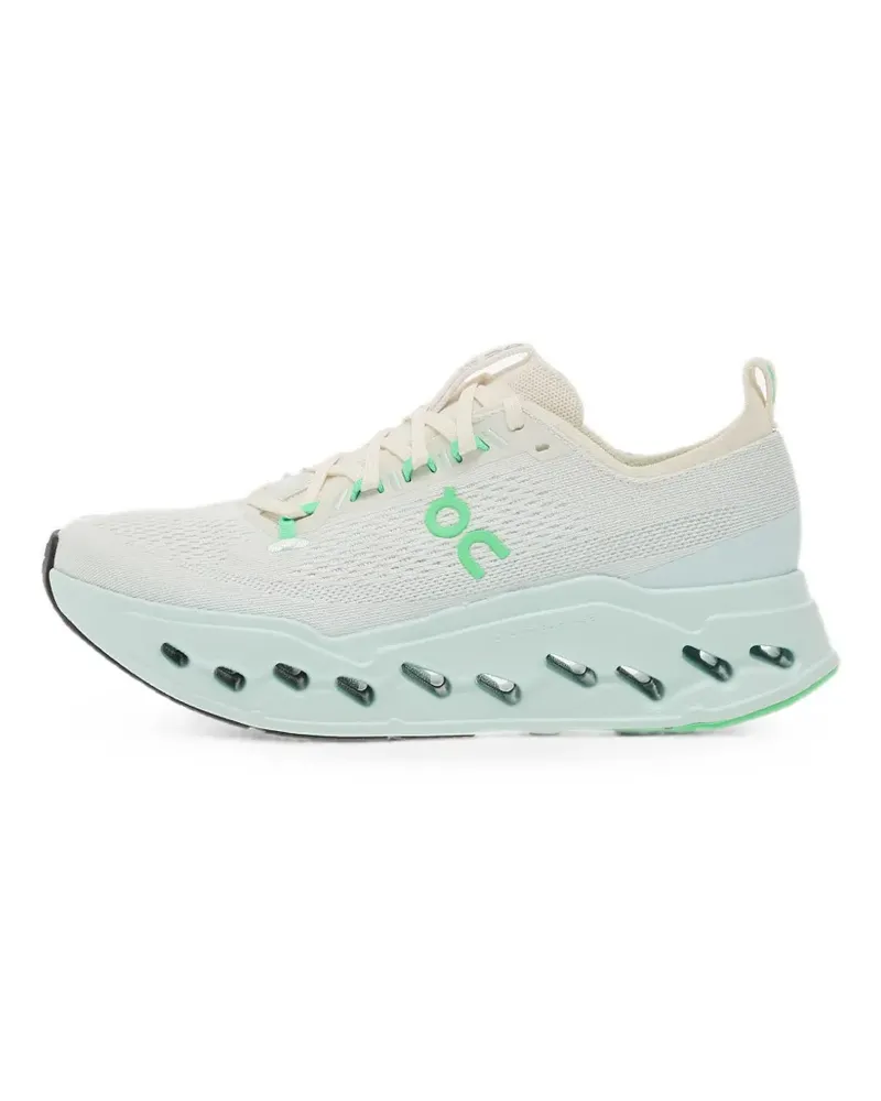 ON Cloudsurfer Max Sneakers - Weiß Weiß
