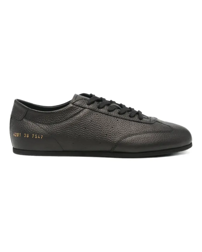 Common Projects Sneakers aus gekörntem Leder - Braun Braun