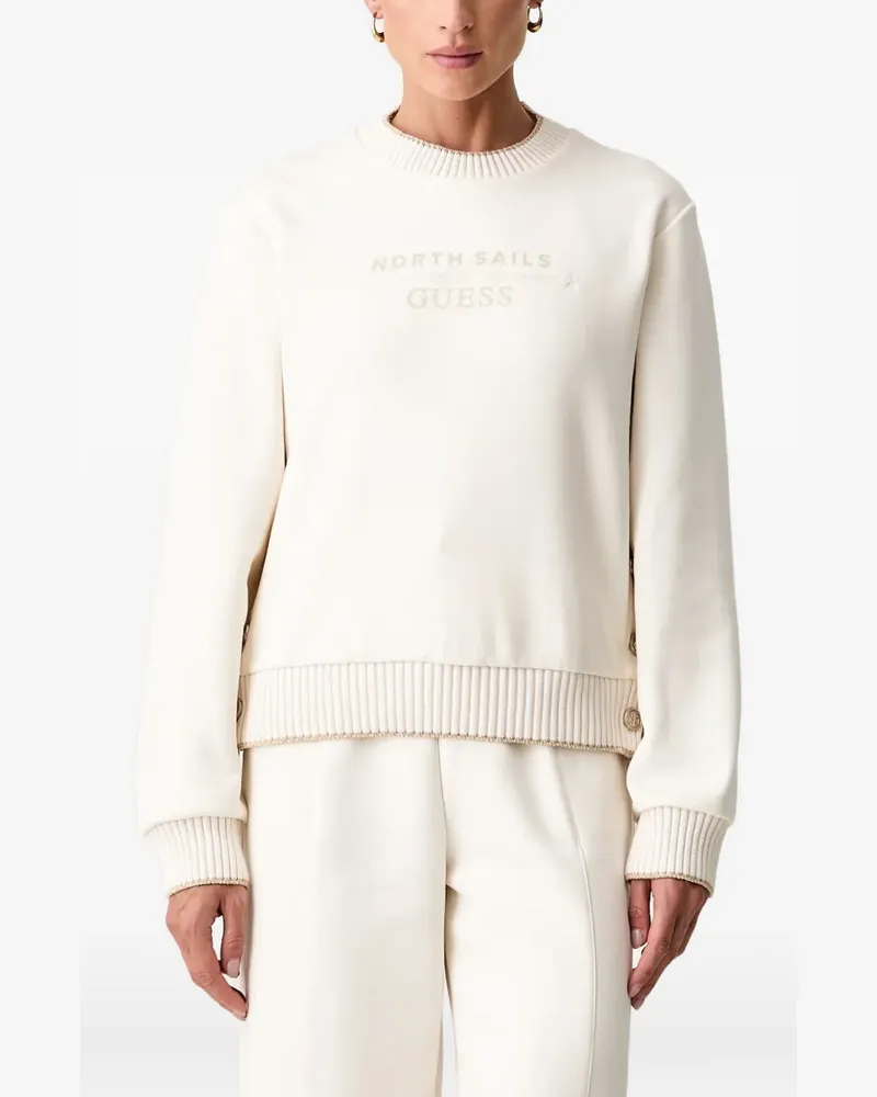 Guess button-detail logo-print sweater - Nude Nude