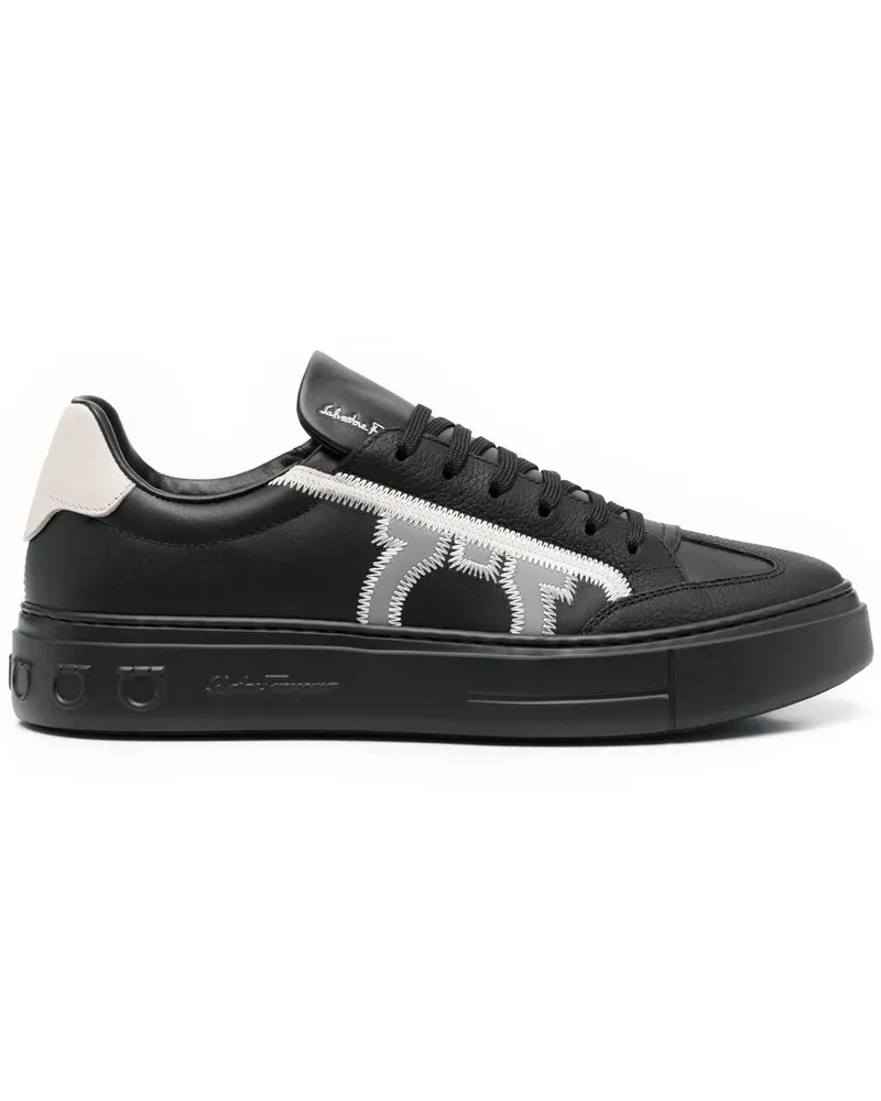 Ferragamo Sneakers mit Gancini-Print - Schwarz Schwarz