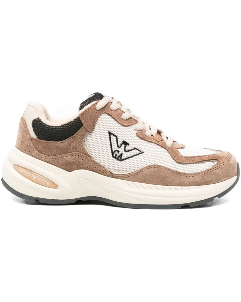 Emporio Armani Wildleder-Sneakers mit Logo-Schild - Nude Nude