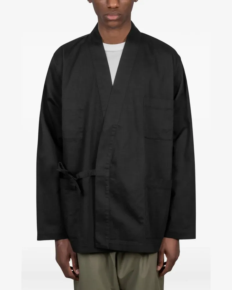 Universal Works wrap-front kimono - Schwarz Schwarz