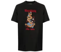 x Tashi Mannox Descending Dragon T-Shirt aus Bio-Baumwolle