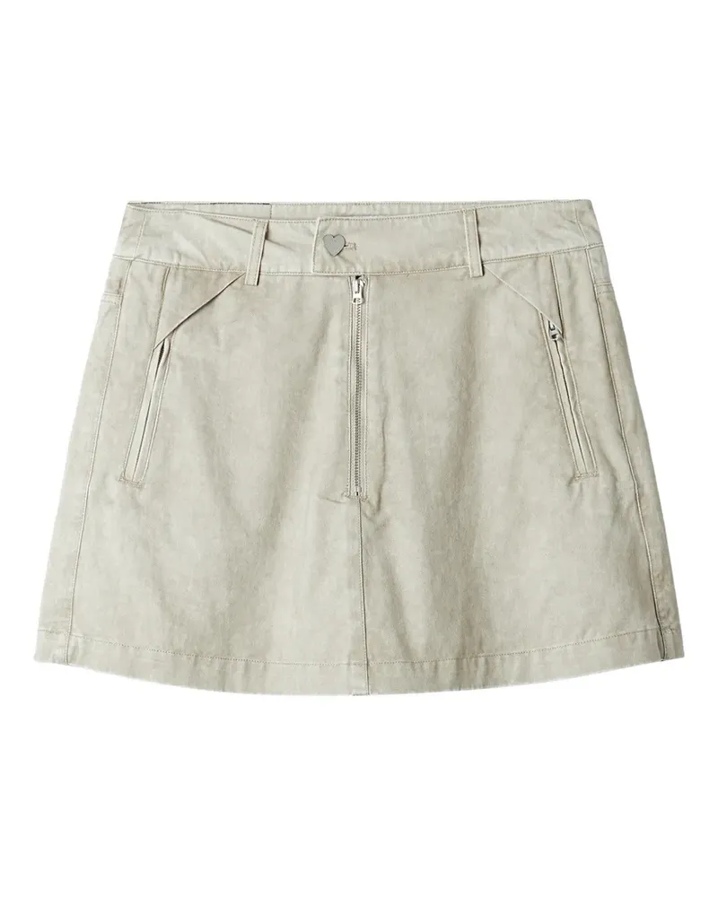 Izzue logo-patch shorts - Nude Nude