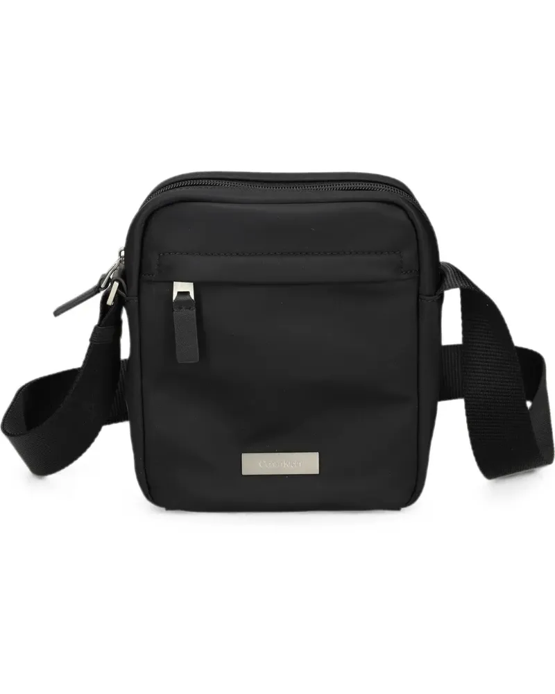 Calvin Klein Schultertasche mit Logo-Schild - Schwarz Schwarz