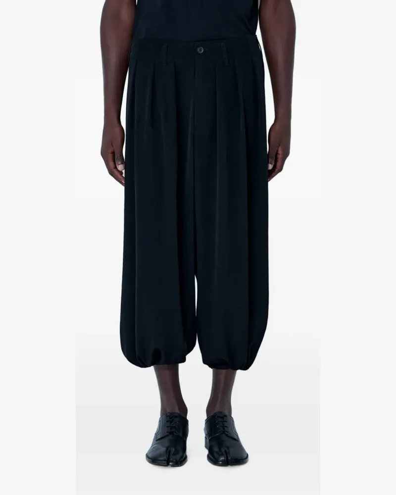 Yohji Yamamoto pleated drop-crotch trousers - Schwarz Schwarz