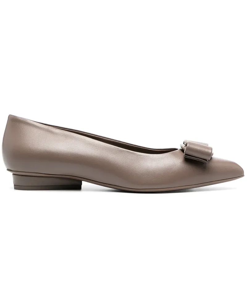 Ferragamo Spitze Mules - Nude Nude