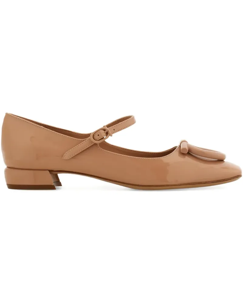Ferragamo Maxi Gancini Mary Janes 20mm - Nude Nude