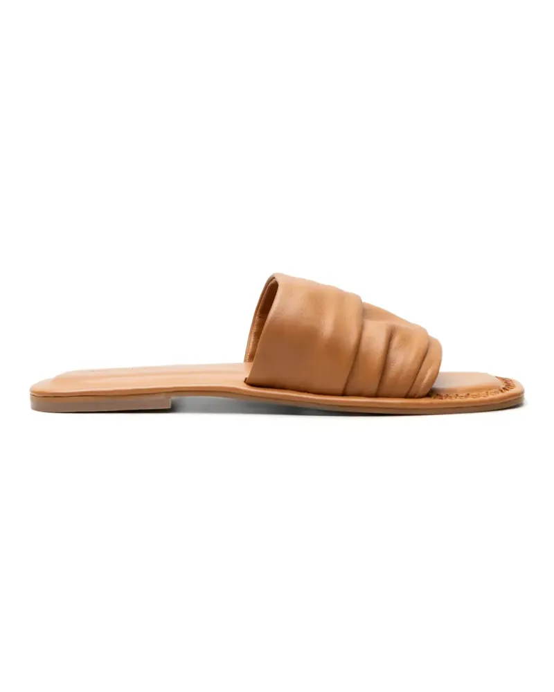 Free People Evelyn ruched leather sandals - Nude Nude