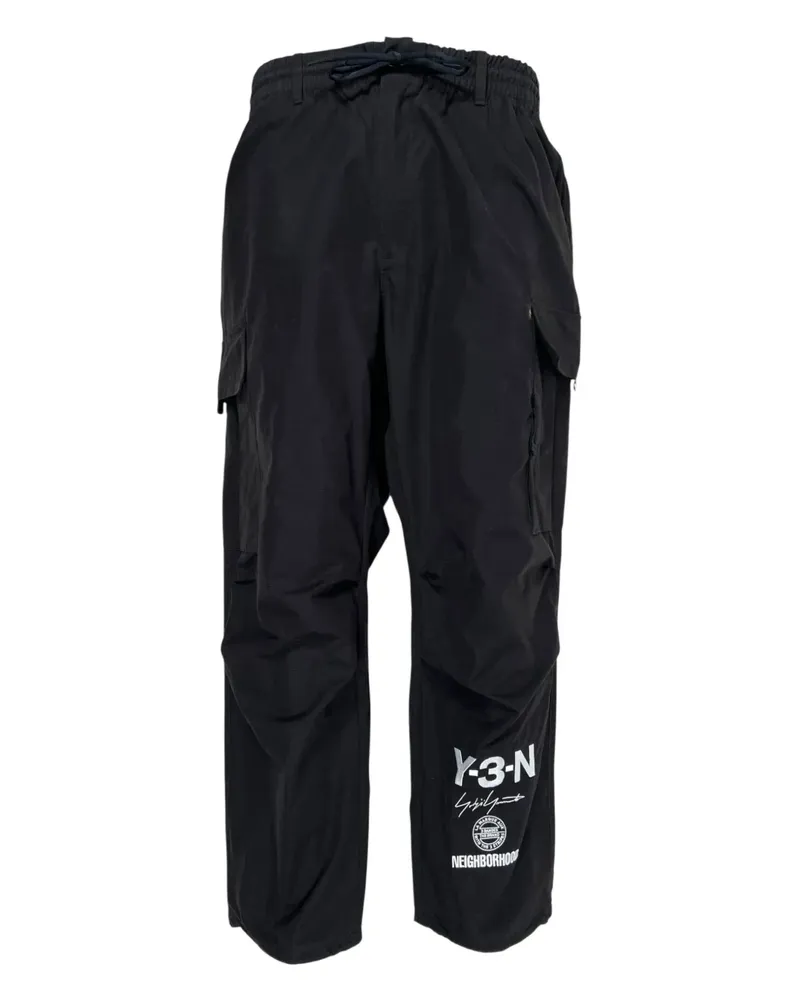Y-3 x Neighborhood logo-print cargo-pocket trousers - Schwarz Schwarz