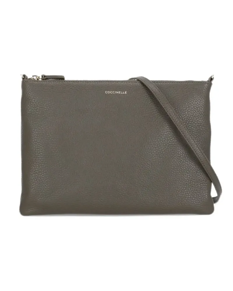 Coccinelle logo-print leather clutch bag - Grau Grau