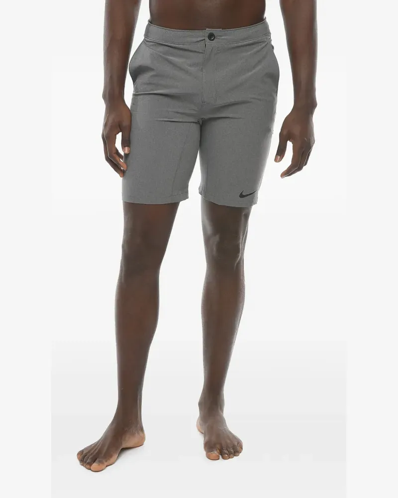 Nike Dri-Fit Shorts mit Logo-Print - Grau Grau
