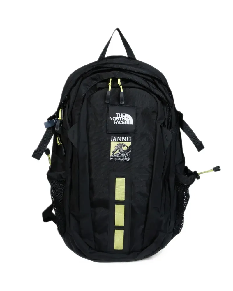 The North Face Hot Shot SE Rucksack mit Patch, 30L - Schwarz Schwarz