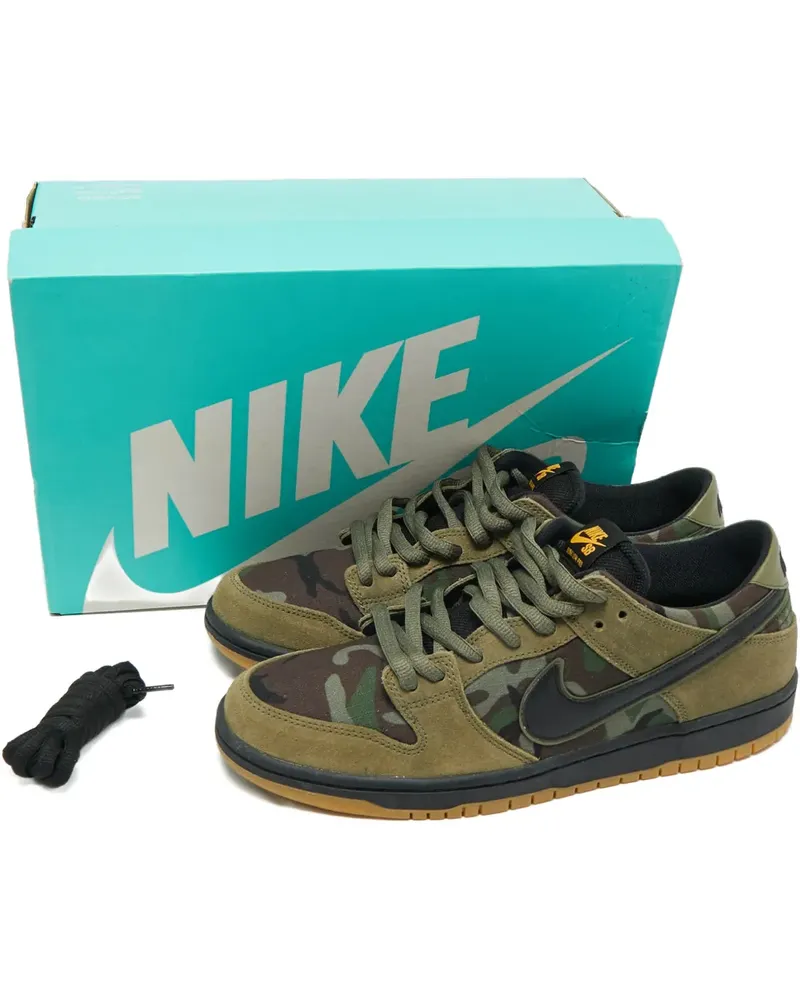 Nike SB Dunk suede camouflage sneakers - Grün Grün