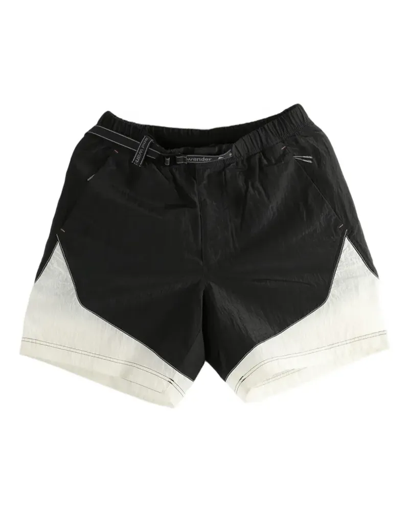 and wander x ROA panelled belted shorts - Schwarz Schwarz