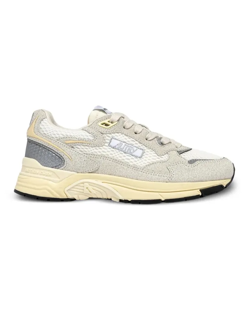 AUTRY Hyperway Sneakers aus Wildleder - Nude Nude