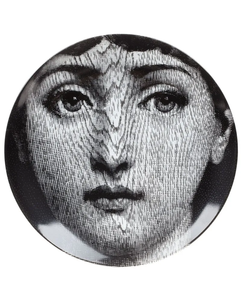 Fornasetti Teller mit Gesichtsmotiv Schwarz