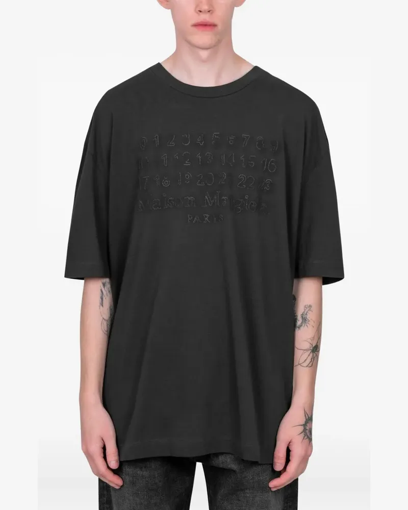 Maison Margiela numbers-embroidered T-shirt - Schwarz Schwarz