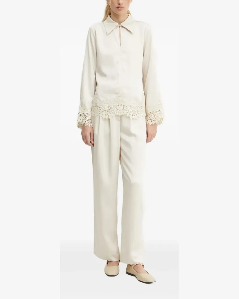 BRUUNS BAZAAR Bluse in Satinoptik mit Spitzenbesatz - Nude Nude