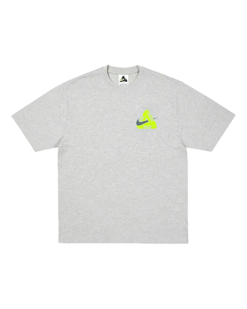 PALACE x Nike Tri Swoosh T-Shirt - Grau Grau