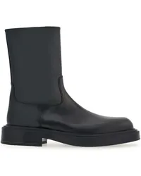 Ferragamo Stiefel aus Lackleder Schwarz