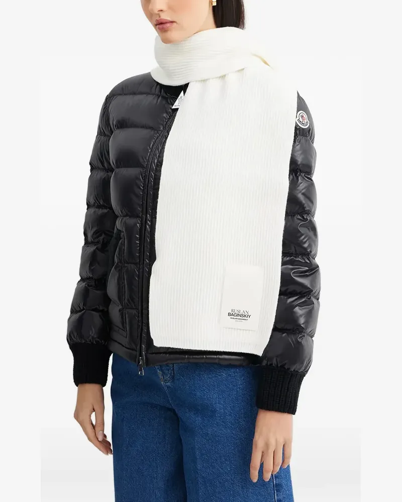 RUSLAN BAGINSKIY Schal mit Logo-Patch - Weiß Weiß