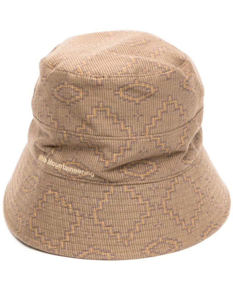 White Mountaineering Fischerhut mit Logo-Applikation - Nude Nude