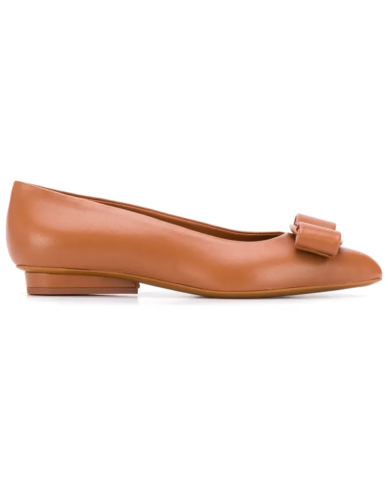 Ferragamo Pumps mit Vara-Schleife - Braun Braun