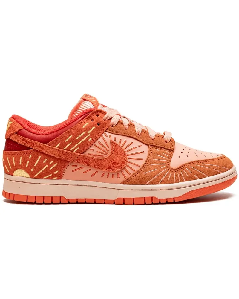 Nike Dunk Low Sneakers - Orange Orange