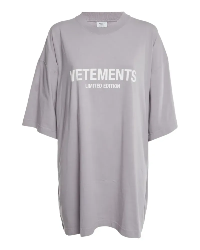 VETEMENTS T-Shirt mit Logo-Print - Violett Violett